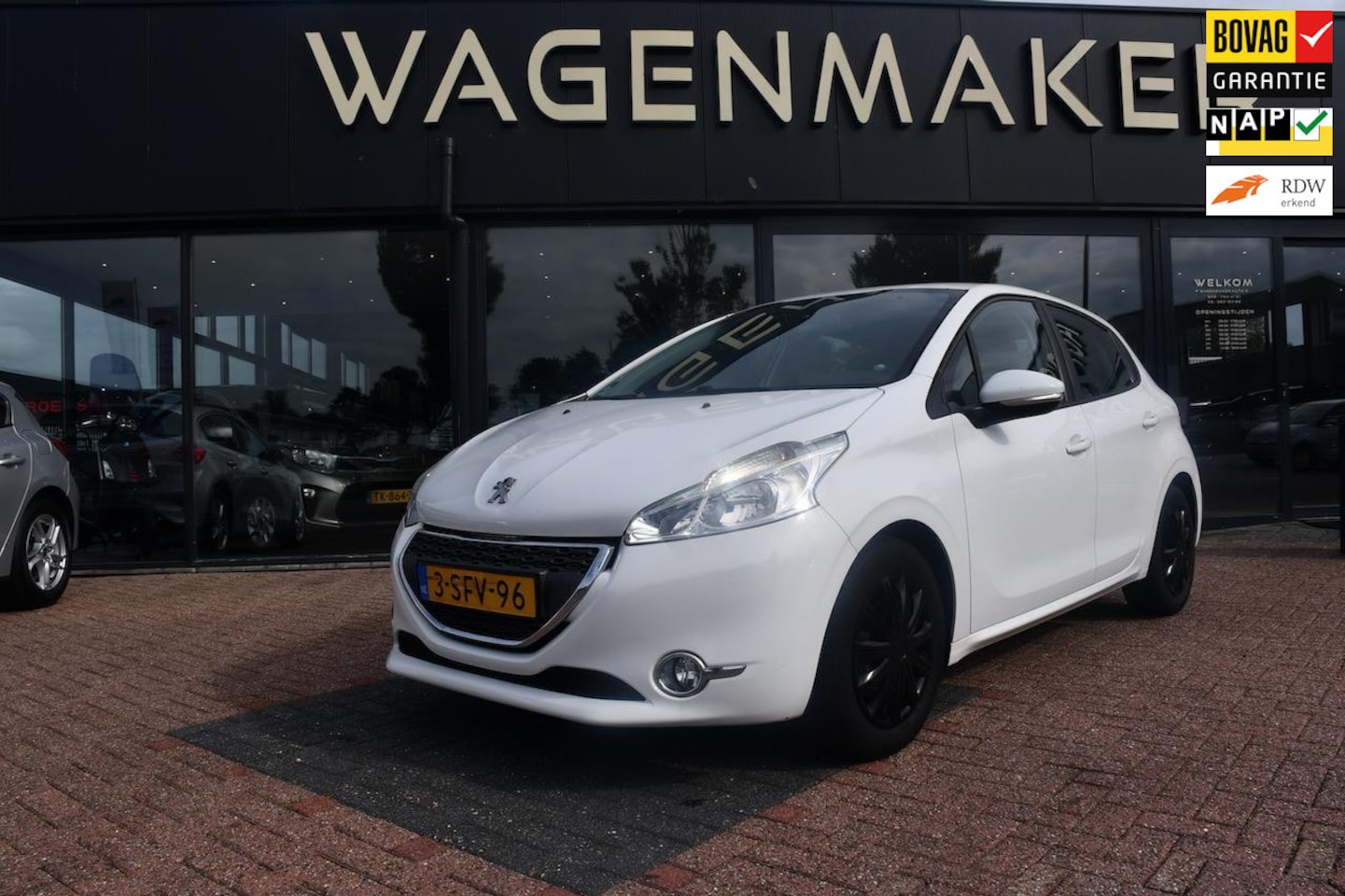 Peugeot 208 - 1.0 VTi Blue Lease Airco|Cruise|NAVI|Volledig OH - AutoWereld.nl