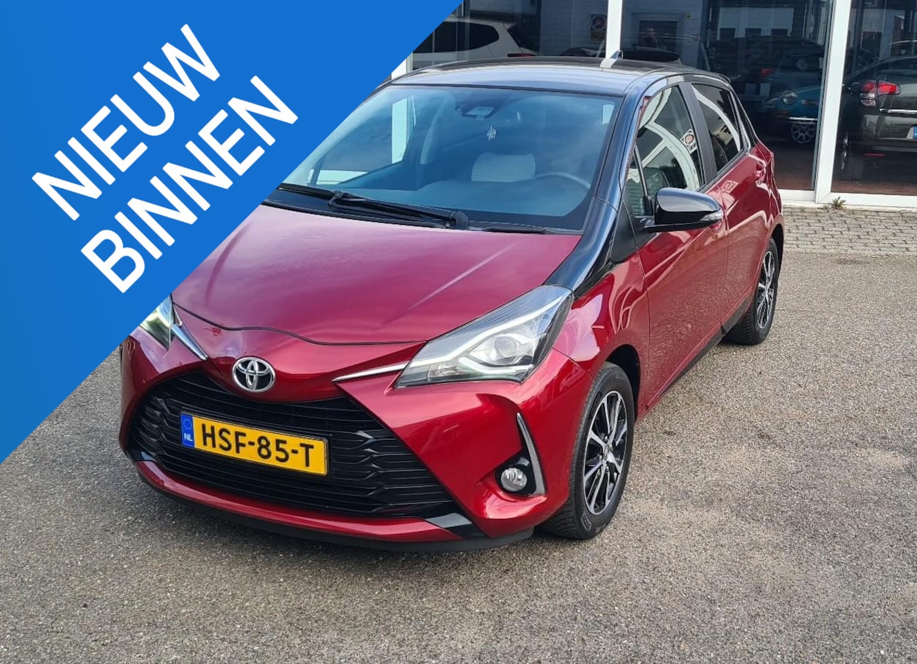 Toyota Yaris - 1.5 VVT-i Dynamic Navi,Camera,Cruise,Keyless,RIJKLAARPRIJS!! - AutoWereld.nl