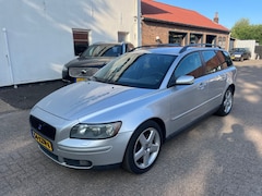 Volvo V50 - 2.4 Automaat Leder Stoelverwarming Trekhaak
