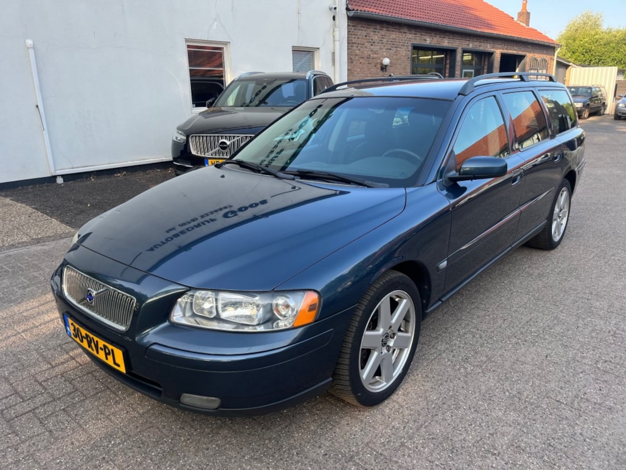 Volvo V70 - 2.5 T Edition INCL BTW - AutoWereld.nl