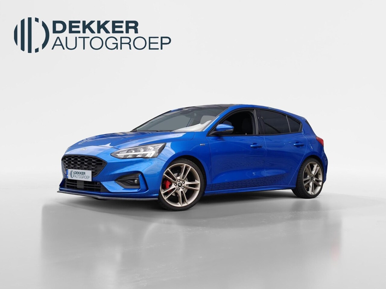 Ford Focus - 1.0 EcoBoost ST Line - SPECIALE 19" VELGEN - PANORAMADAK - AutoWereld.nl