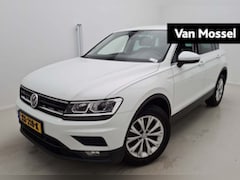 Volkswagen Tiguan - 1.5 TSI Comfortline Business | Navigatie | Stoelverwarming | Parkeersensoren | Climatronic