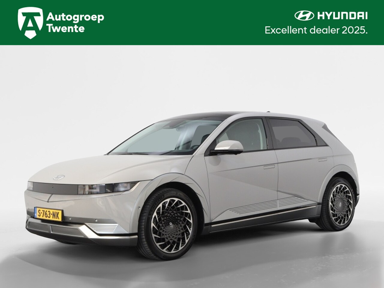 Hyundai IONIQ 5 - 77 kWh 4WD Lounge | Vision Panoramadak | PL 659 pm - AutoWereld.nl
