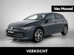Volkswagen Golf - 1.5 eHybrid | 204 PK | Plug-In Hybrid | Panoramaschuif-kanteldak | Multimedia Pakket |