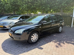Ford Focus Wagon - 1.6-16V Champion Airco Cruise Carplay Trekhaak APK 03-2026