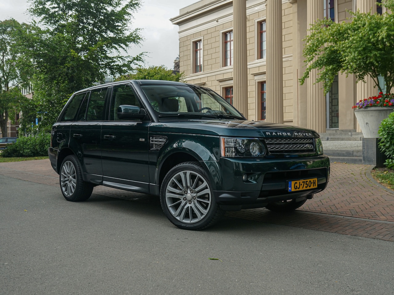 Land Rover Range Rover Sport - 3.0 SdV6 HSE Luxury l Export 10.900 l Camera l Stuurverwarming - AutoWereld.nl