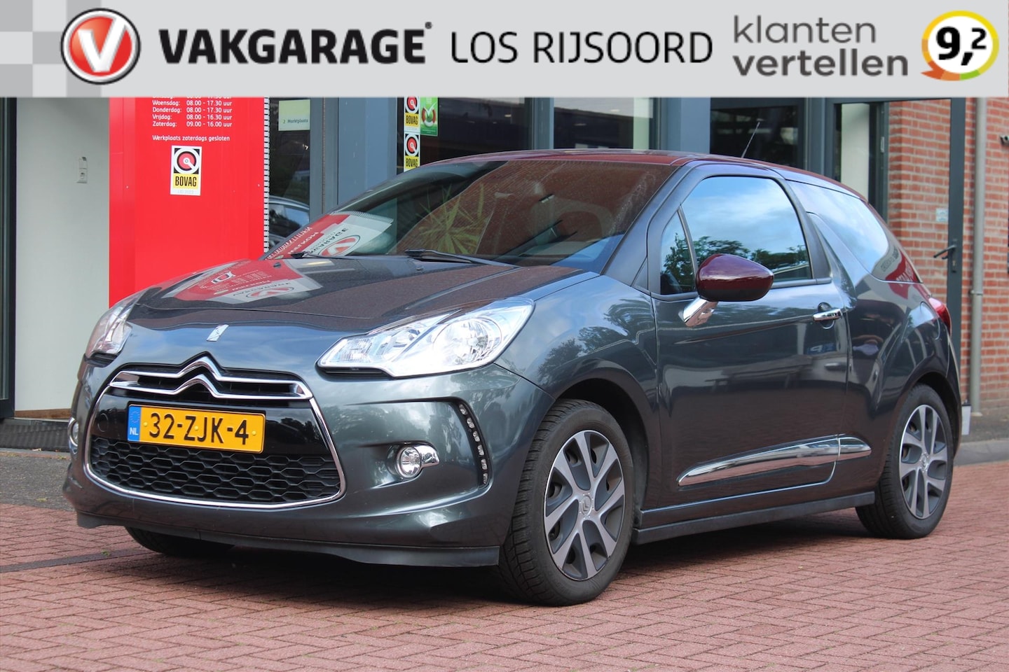 Citroën DS3 - 1.2 VTi *Chic* | Trekhaak | Cruise & Climate Control | PDC | Privacy | Bluetooth | Orig.NL - AutoWereld.nl