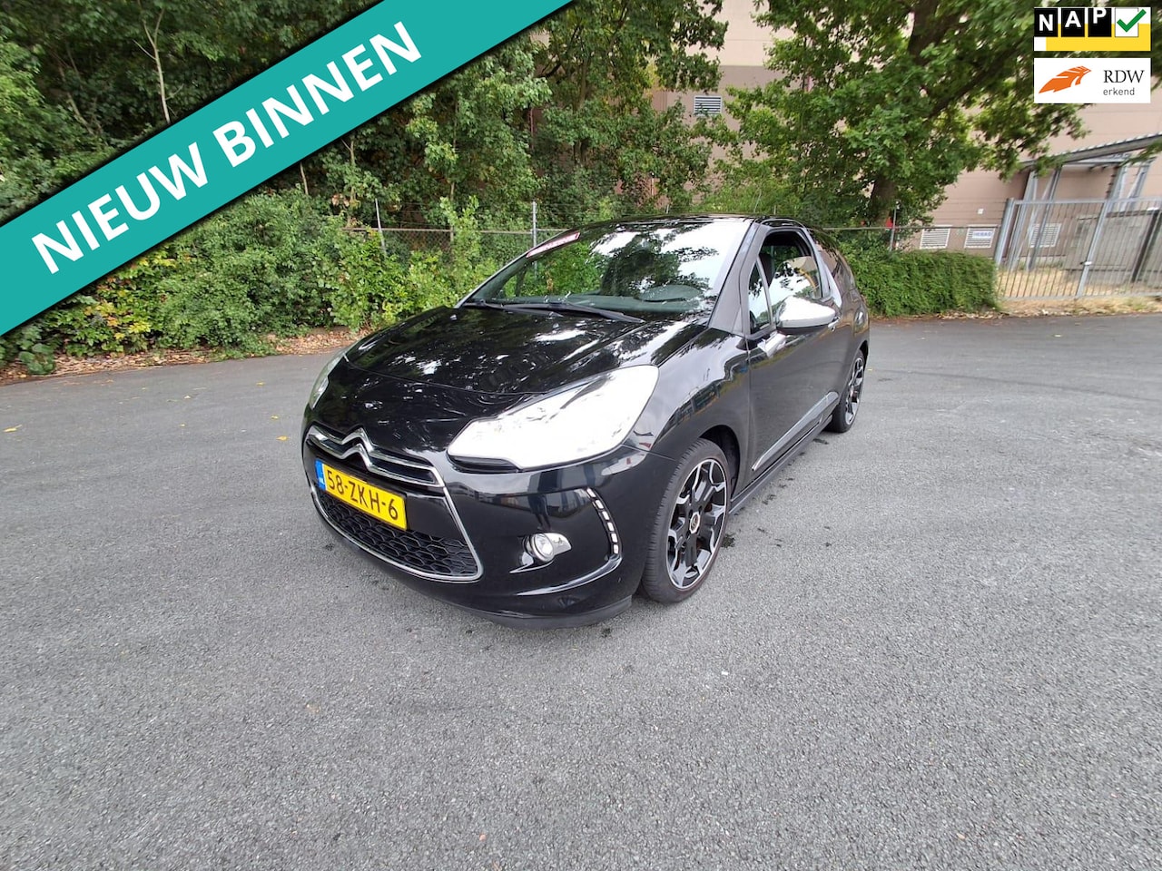Citroën DS3 - 1.2 VTi Chic LEUKE AUTO RIJDT EN SCHAKELT GOED - AutoWereld.nl