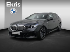 BMW 5-serie Touring - 530e M Sportpakket | Travel Pack | Comfort Access | Extra Getint Glas Achter | Trekhaak |