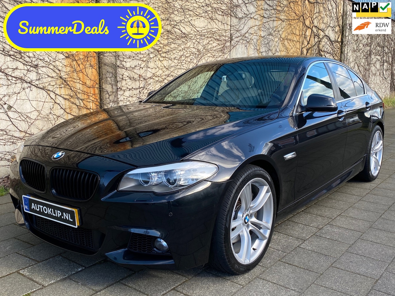 BMW 5-serie - 535i High Executive|HeadUp Display|Camera|Automaat|Opendak| - AutoWereld.nl