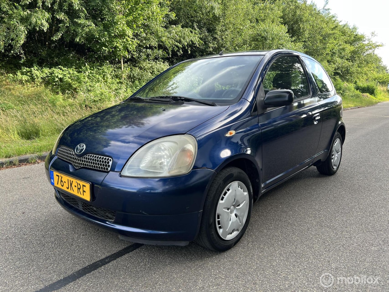 Toyota Yaris - 1.3-16V VVT-i NIEUWE APK - AIRCO - NAP - AutoWereld.nl