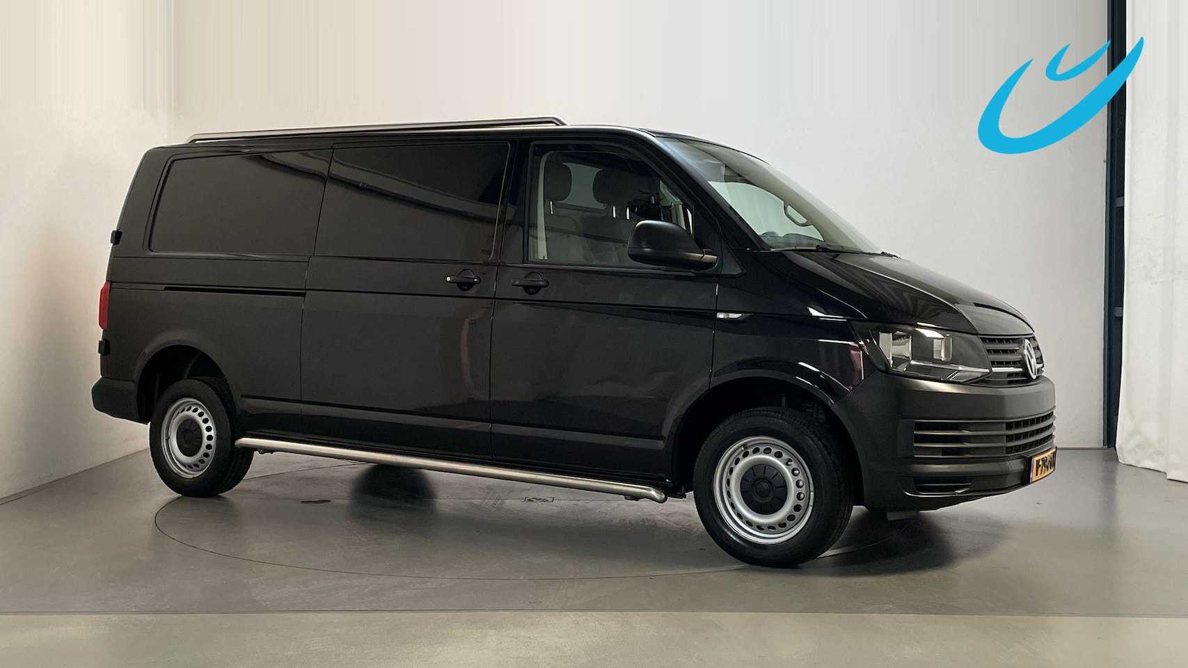 Volkswagen Transporter - 2.0 TDI 150pk DSG L2H1 Comfortline Navigatie DAB+ Trekhaak - AutoWereld.nl