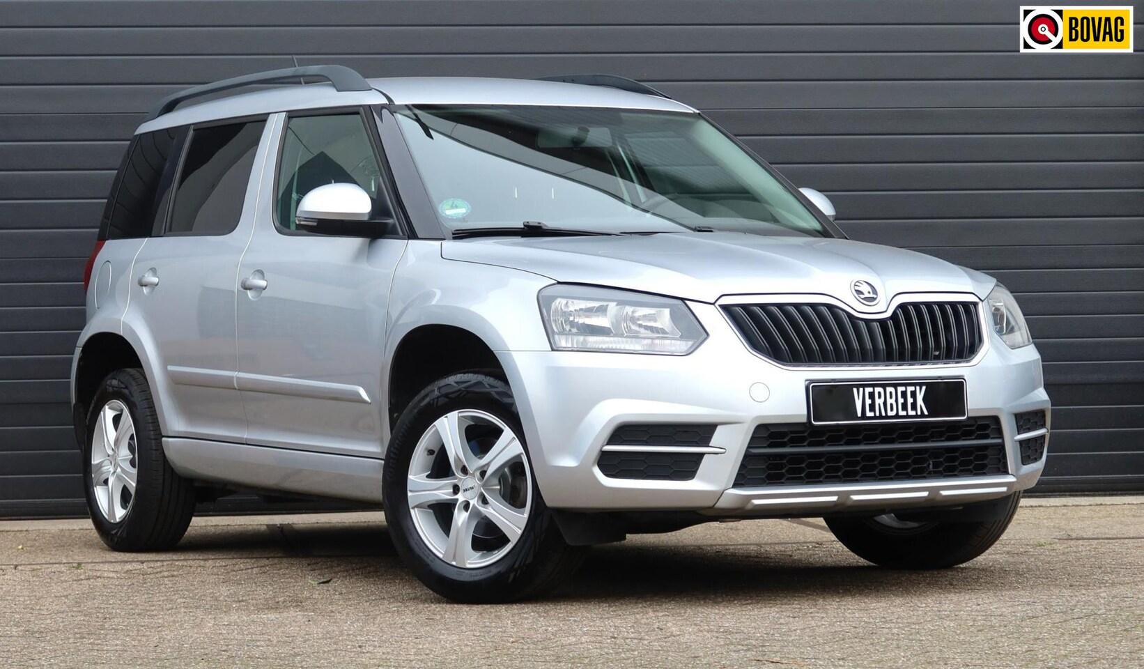 Skoda Yeti - 1.2 TSI Active Plus Airco/PDC/Dealer onderhouden - AutoWereld.nl