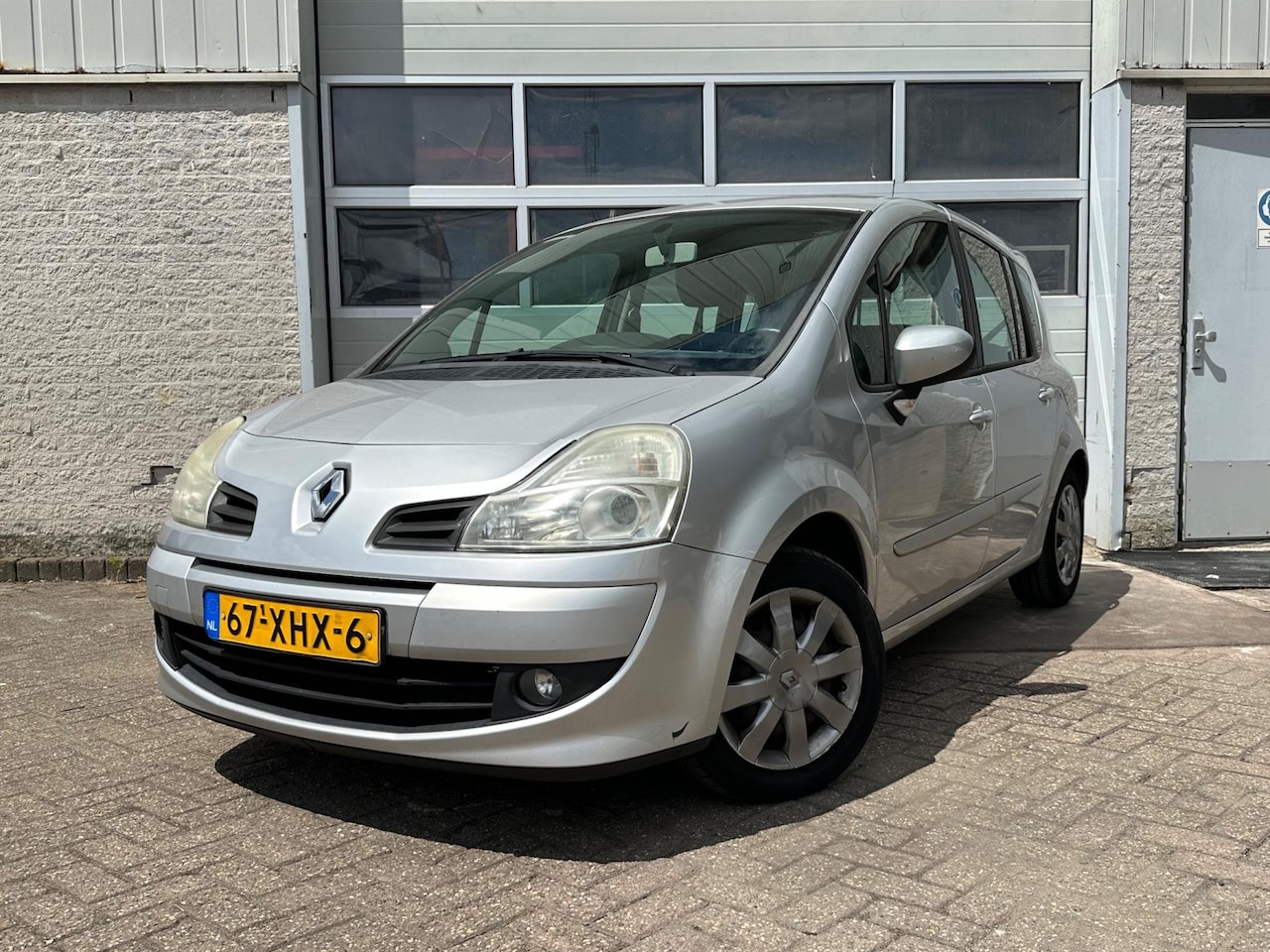Renault Grand Modus - 1.2 TCE Night & Day [NAP Airco Trekhaak Nieuwe APK] - AutoWereld.nl