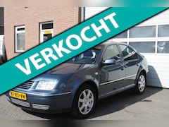 Volkswagen Bora - 1.6-16V Turijn Nederlande Auto, Sedan, 1Ste Eigenaar, 138.000KM, Nap, Clima, 4X Elektrisch