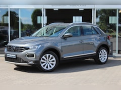 Volkswagen T-Roc - 1.5 TSI Sport | Camera | Trekhaak | ACC |