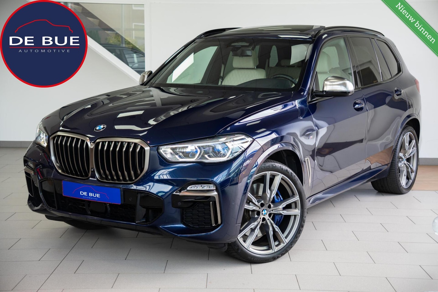 BMW X5 - M50i V8 Alpina|M-Sport|1ste Eig|BTW|Individual|4W sturing|Kristal|SKY lounge|Full Options - AutoWereld.nl