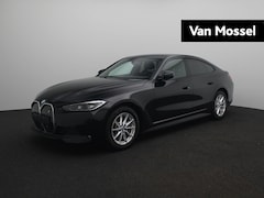 BMW i4 - eDrive35 70 kWh | Aut. | Leder | Getint Glas | Led | Navigatie | Cruise control | Climate