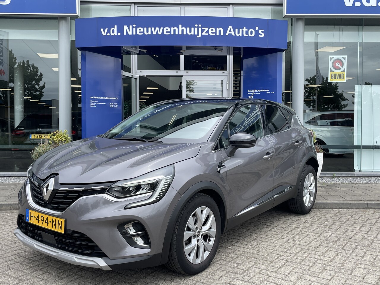 Renault Captur - 1.0 TCe 100 Intens | Navigatie | Achteruitrijcamera | - AutoWereld.nl