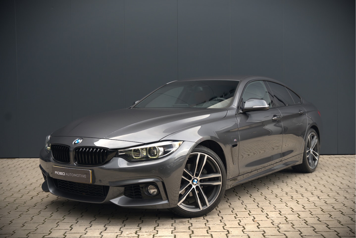 BMW 4-serie Gran Coupé - 418i High Executive M Sport | Stoelverwarming | Camera | Cognac Leer | Keyless | Shadow Li - AutoWereld.nl