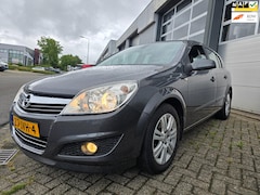 Opel Astra - 1.6 Cosmo apk april 2026 leer airco Nap
