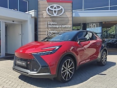Toyota C-HR - 2.0 Plug-in Hybrid 220 GR SPORT PLUS NIEUW DIRECT LEVERBAAR PANODAK HEAD-UP STOELGEHEUGEN