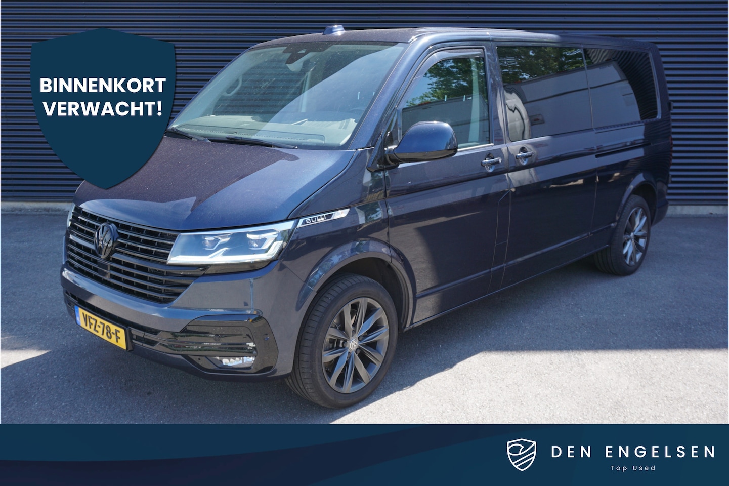 Volkswagen Transporter - 30 | L2H1 DC | Bulli | 4-Motion | ACC | App-Connect | Camera | Stoelverwarming | Trekhaak - AutoWereld.nl