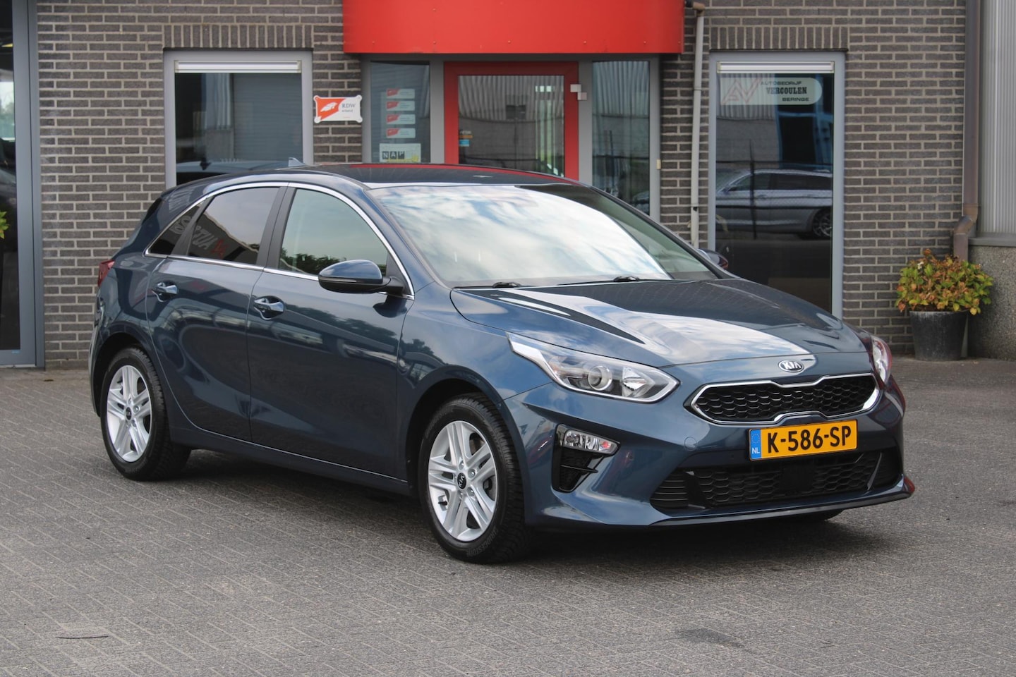 Kia Cee'd - Ceed 1.0 T-GDi DynamicPlusLine Trekhaak/Navi/Clima Incl Garantie!! - AutoWereld.nl