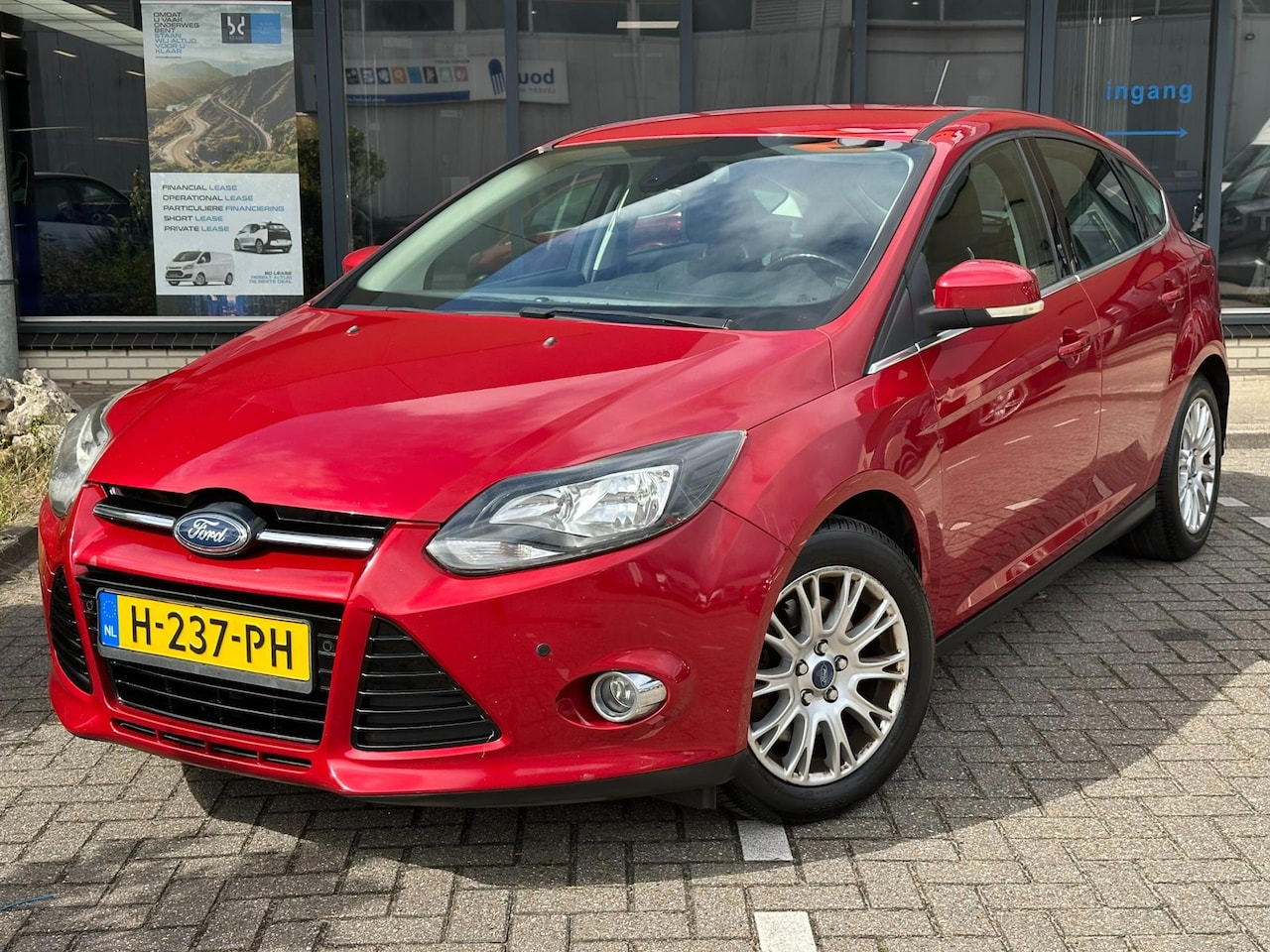 Ford Focus - 1.6 EcoBoost First Edition 1.6 EcoBoost First Edition - AutoWereld.nl