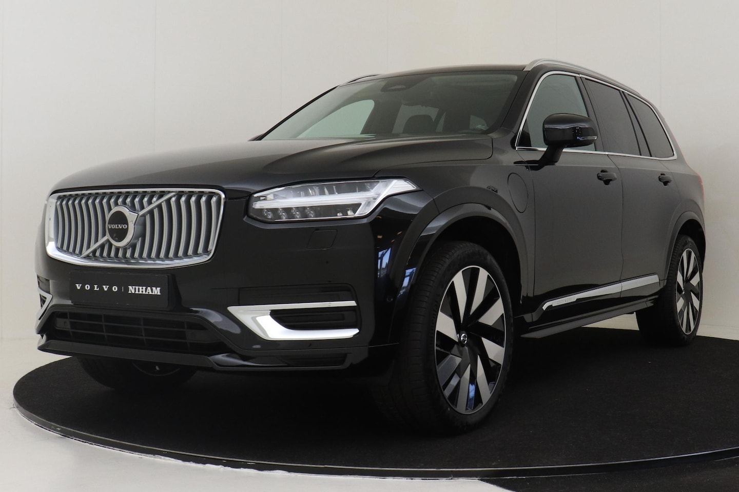 Volvo XC90 - T8 RECHARGE AWD ULTIMATE BRIGHT -PANO.DAK|BOWERS&WILKINS|GEVENT.LEDER+MASSAGE|21" - AutoWereld.nl