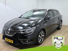 Renault Mégane Estate - Occasion 1.2 TCe GT-Line automaat met trekhaak | Tweedehands Mega stationwagen in zwart |