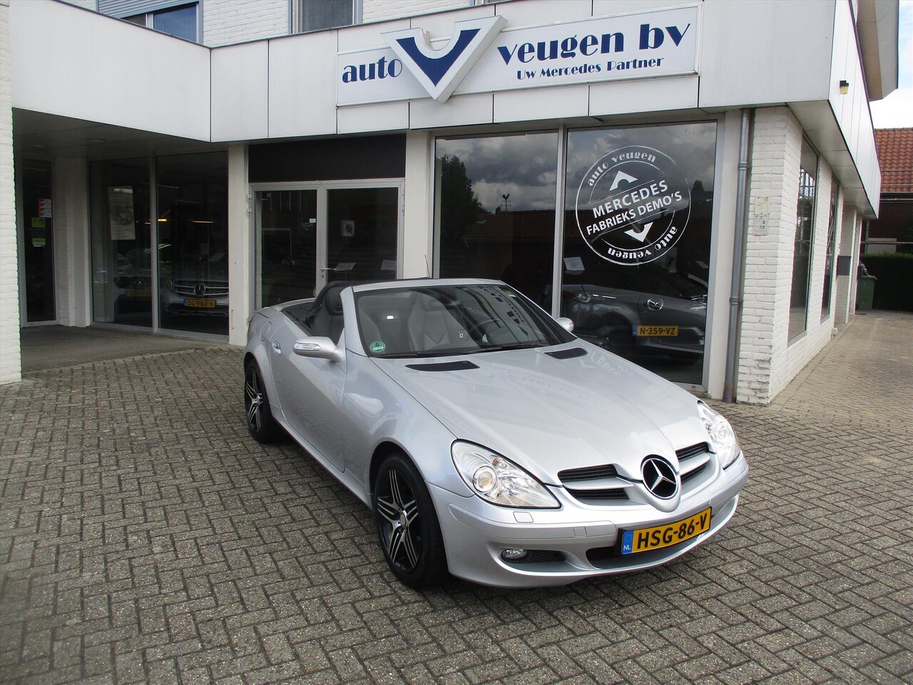 Mercedes-Benz SLK-klasse - 1.8 SLK200 KOMPR ROADSTER AUT / CARPLAY+CAMERA / 93000 KM - AutoWereld.nl