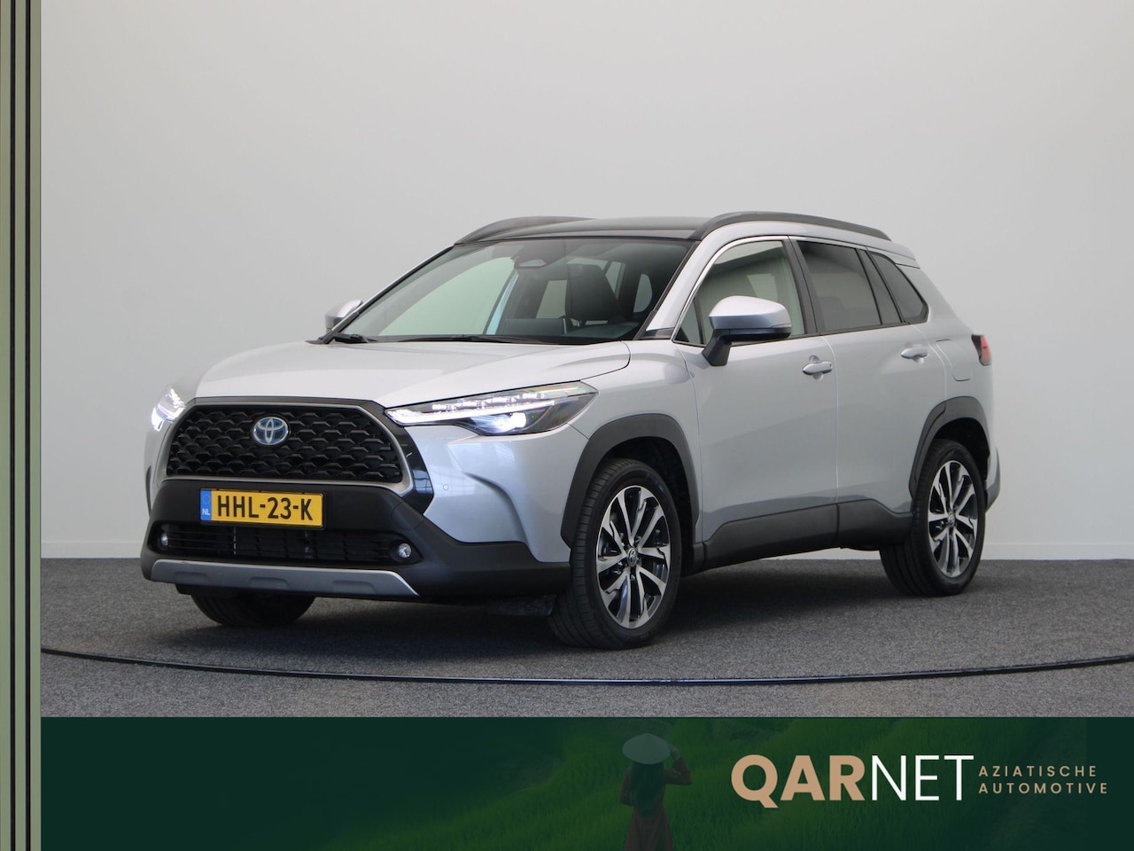 Toyota Corolla Cross - Hybrid 140 Style + Premium Pack II | 10 Jaar Garantie! | Stoelverwarming | Apple Carplay & - AutoWereld.nl