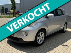 Toyota Urban Cruiser - 1.3 VVT-i Aspiration/1Ste Eigenaar/N.A.P./Airco/Trekhaak/Dealeronderhouden