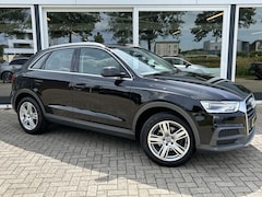 Audi Q3 - 1.4 TFSI CoD Design Pro Line Plus 50% deal 7.975, - ACTIE Elek. haak / Stoel verwarming /
