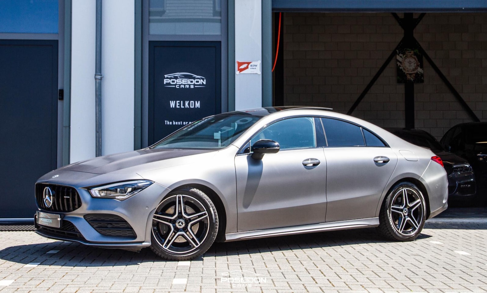Mercedes-Benz CLA-Klasse - 200 d AMG | PANO | MEMORY | DESIGNO | DEALER ONDERHOUDEN - AutoWereld.nl