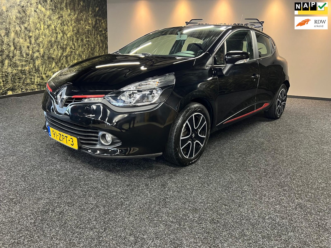 Renault Clio - 0.9 TCe Expression-Nap-1e Eigenaar-Navi-Airco-Cruise-1 jaar APK - AutoWereld.nl