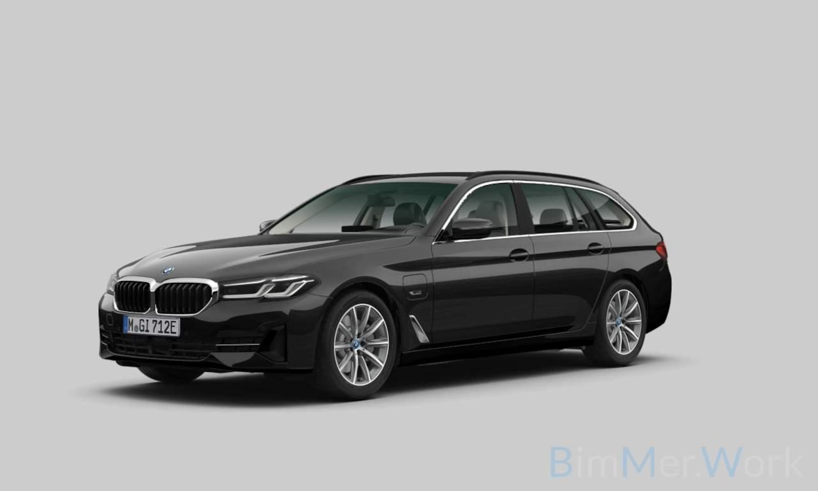 BMW 5-serie Touring - 530e Executive | Driving Assistant | Adaptive Cruise | Trekhaak | - AutoWereld.nl