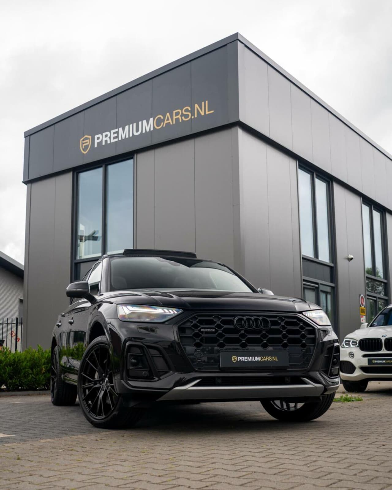 Audi Q5 - 55 TFSI-e S-line | Full-Black | Panodak | Matrix LED - AutoWereld.nl