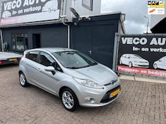 Ford Fiesta - 1.25 Titanium ecc dealer onderhouden nette auto