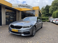 BMW 5-serie - 530e xDrive M-Sport iPerformance High Executive Schuifdak Headup Harman Kardon Trekhaak