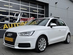 Audi A1 Sportback - 1.4 -16V TFSI - Airco I Xenon I Sport velgen I Trekhaak I Dealer onderhouden