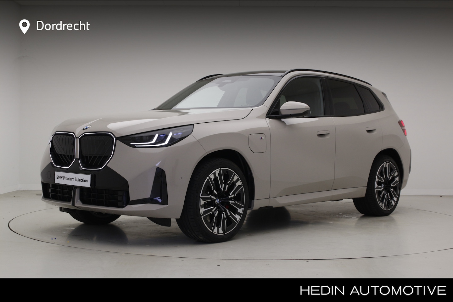 BMW X3 - 30e xDrive M-Sport | Trekhaak | Panorama | Driving Ass. Plus - AutoWereld.nl