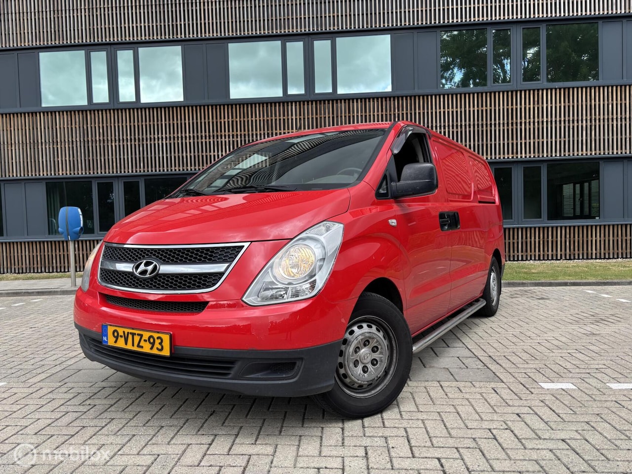 Hyundai H 300 - bestel 2.5 CRDi Active - AutoWereld.nl