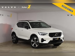 Volvo XC40 - B3 177PK Automaat Plus Dark / Adaptieve Cruise control / Leer / Schuifdak / Stoelverwarmin