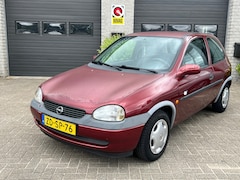 Opel Corsa - 1.2i-16V Strada Nieuwe APK NIEUW 16-06-2026