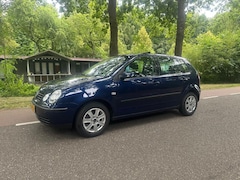 Volkswagen Polo - 1.4-16V Comfortline AUTOMAAT SCHUIFDAK 5 DEURS