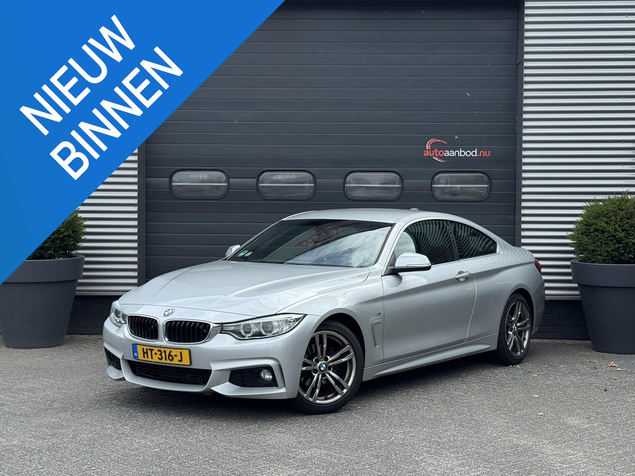 BMW 4-serie Coupé - 420i High Executive M-Sport | Navigatie | Lederen Bekleding | 18 Inch Lichtmetalen Velgen - AutoWereld.nl