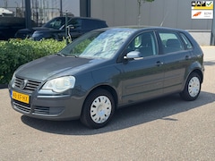 Volkswagen Polo - 1.2 Optive AIRCO