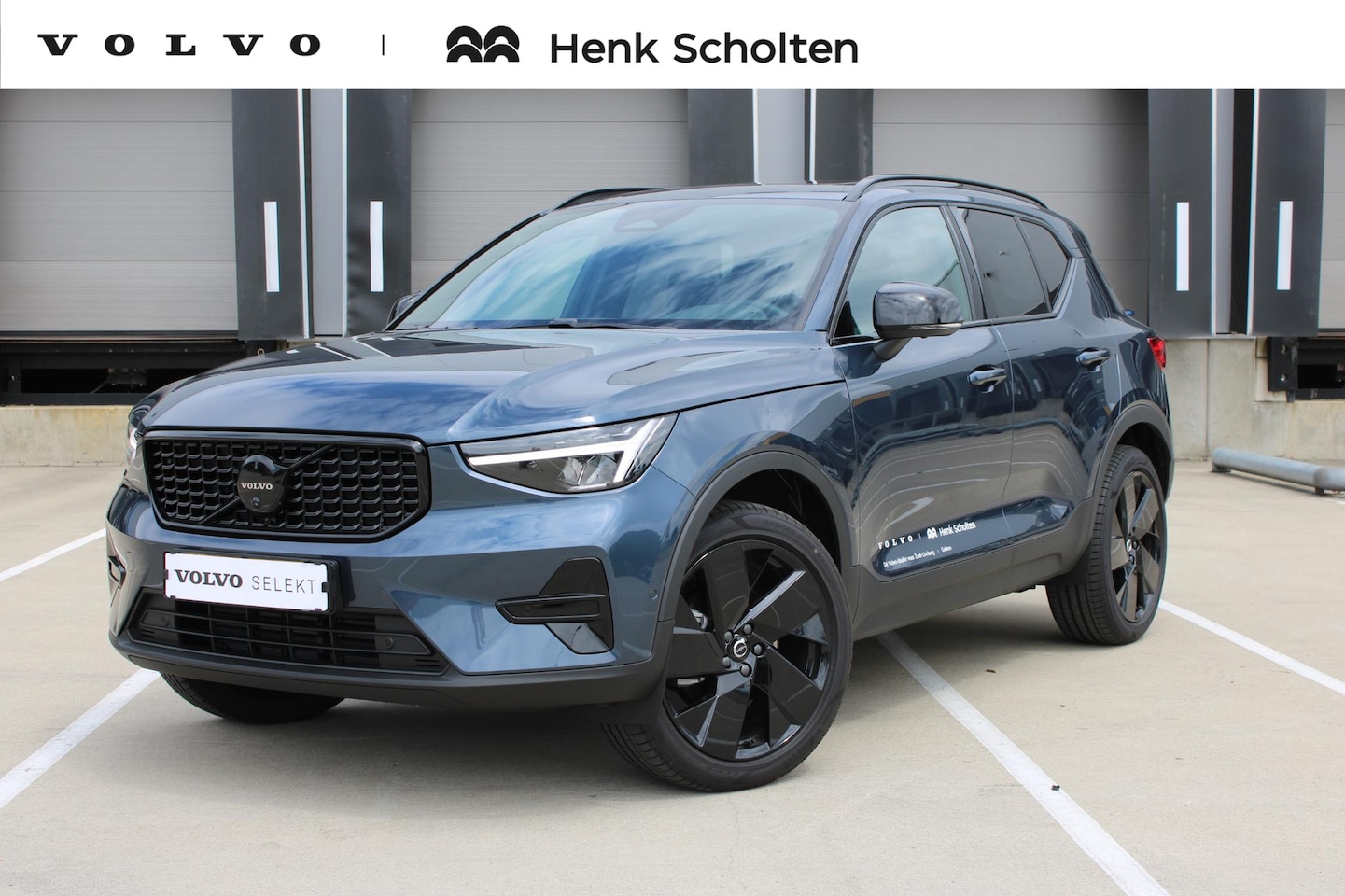 Volvo XC40 - B4 Plus Black Edition | - AutoWereld.nl
